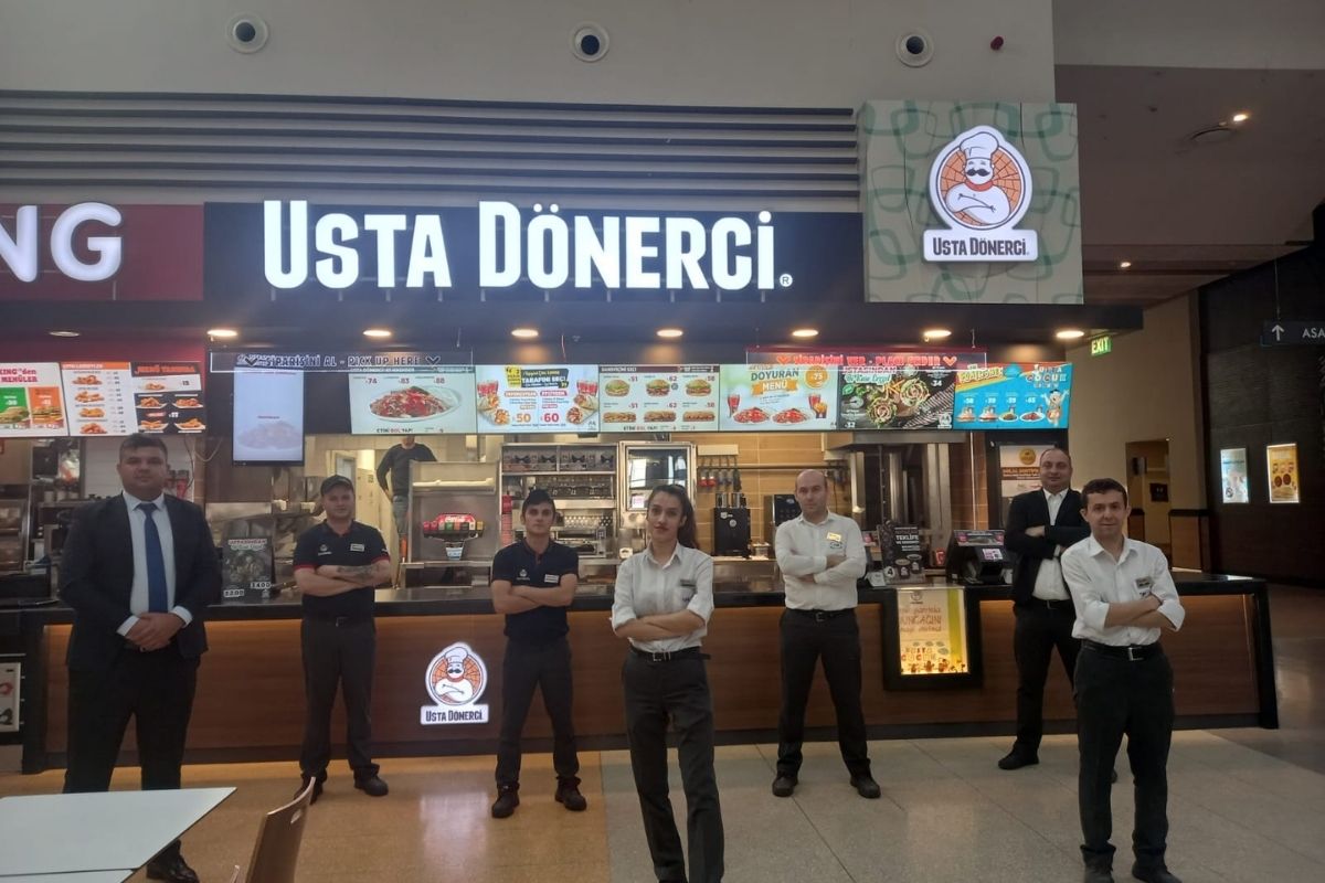 Usta Dönerci lezzetleri Kahramanmaraş Piazza AVM’de 